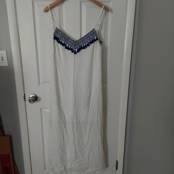 NWT Show Me Your MuMu Angelica Slip Dress Casablanca Blues Embroidery, Size M - Picture 2 of 8